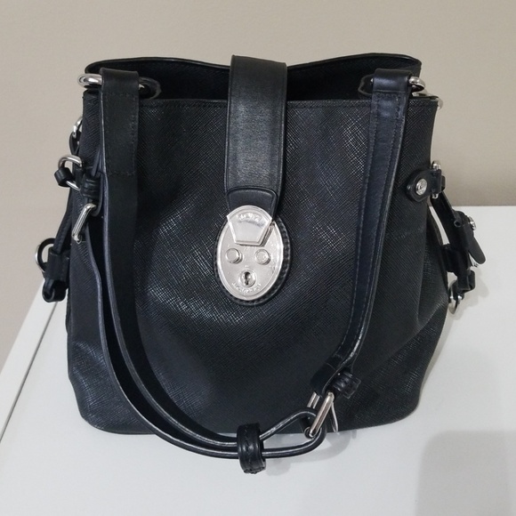 Tumi Handbags - Tumi Purse